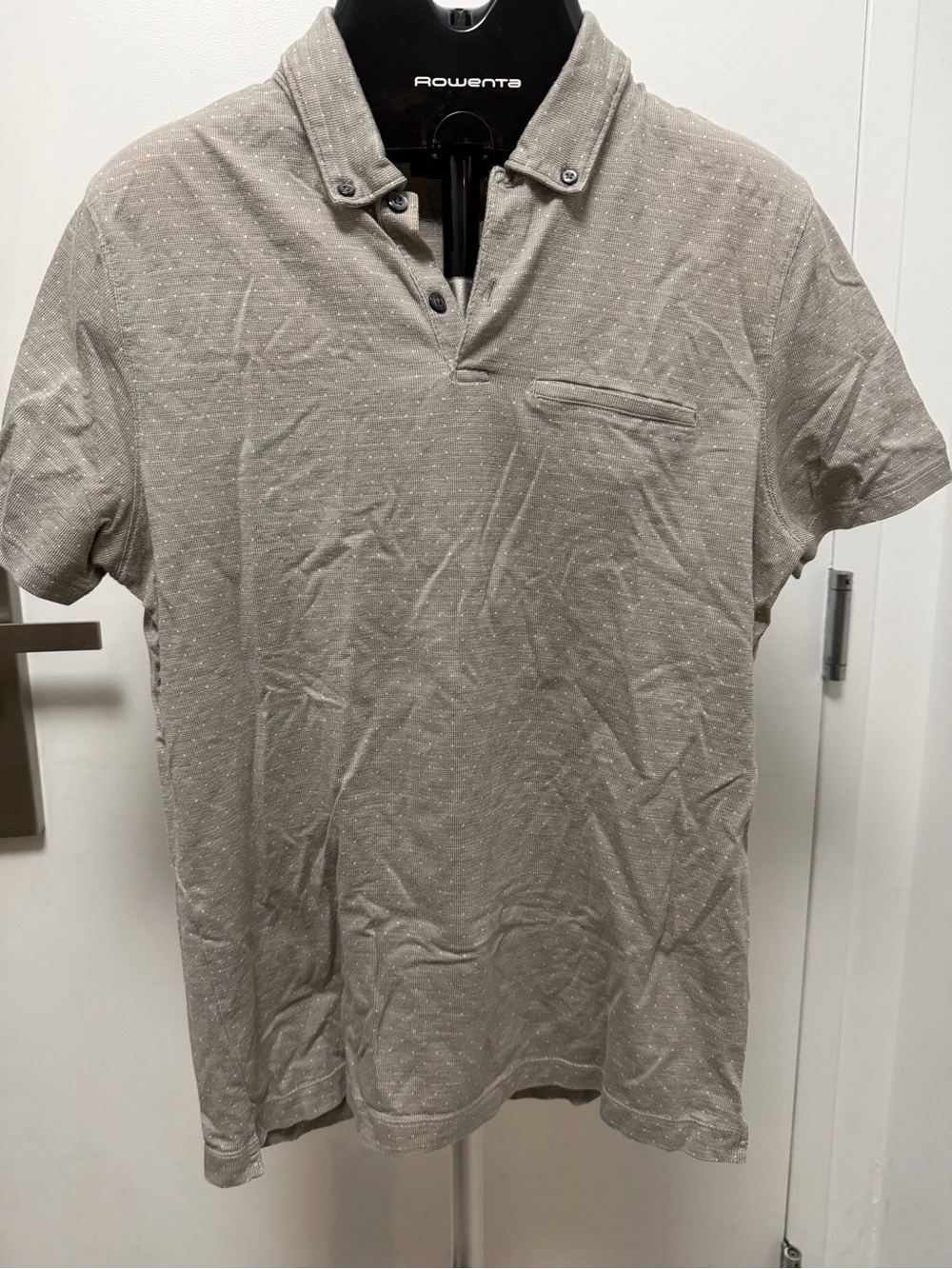 Banana Republic Men's Short-Sleeve Polo in Taupe with Subtle Dot Texture